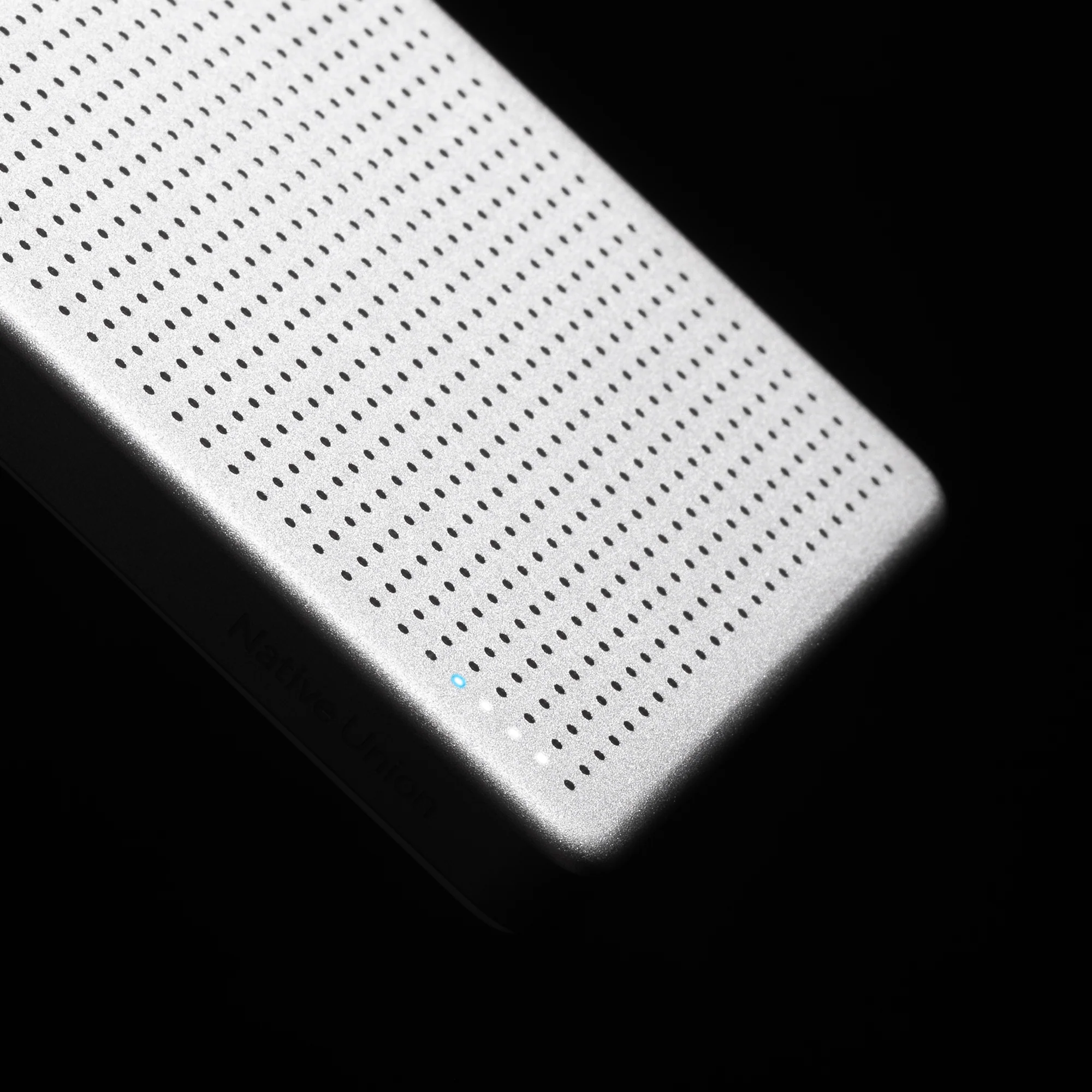 Active Power Bank | Magnetic - Image 19