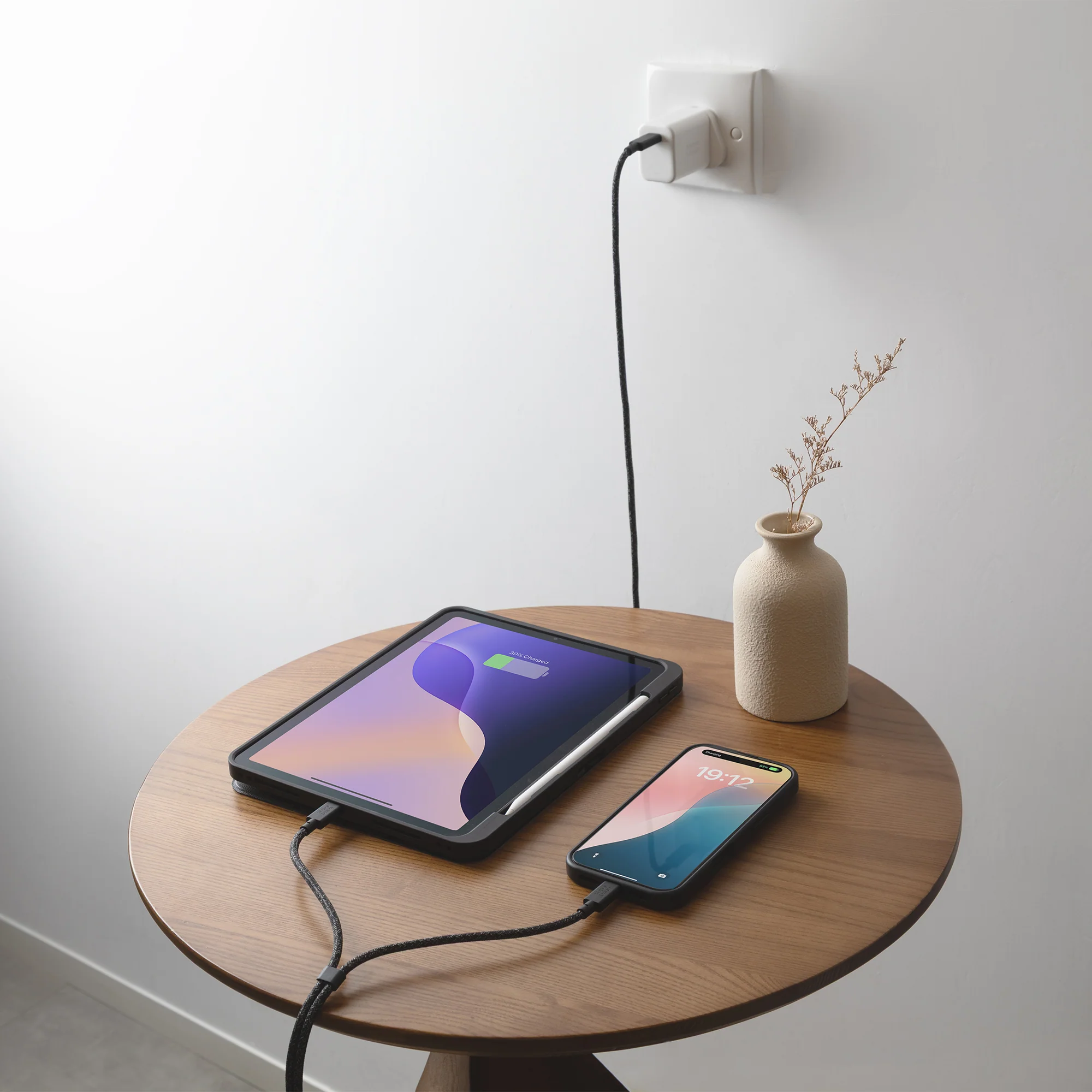 Belt Cable 2-in-1 USB-C to USB-C & USB-C Cable (140W) - Image 5