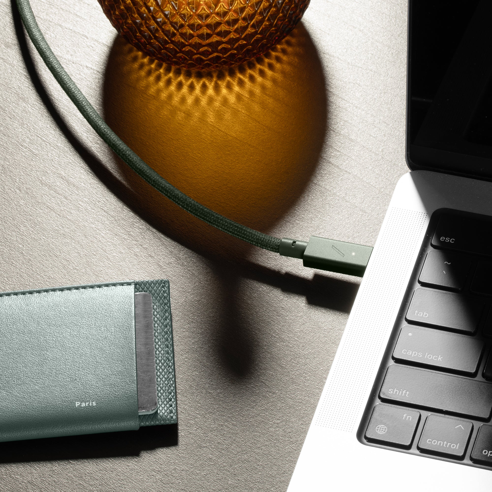 Belt Cable Pro 240W (USB-C to USB-C) - Image 14