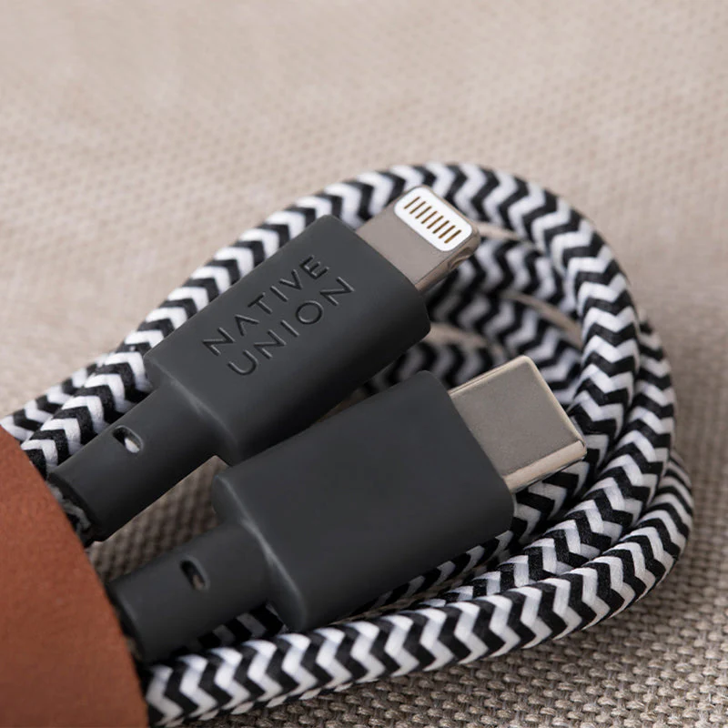 Belt Cable (USB-C to Lightning) - Image 9