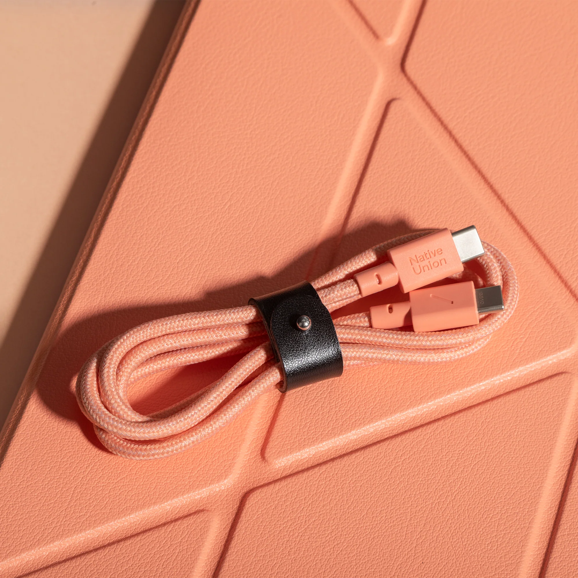 Belt Cable (USB-C to USB-C) - Image 32