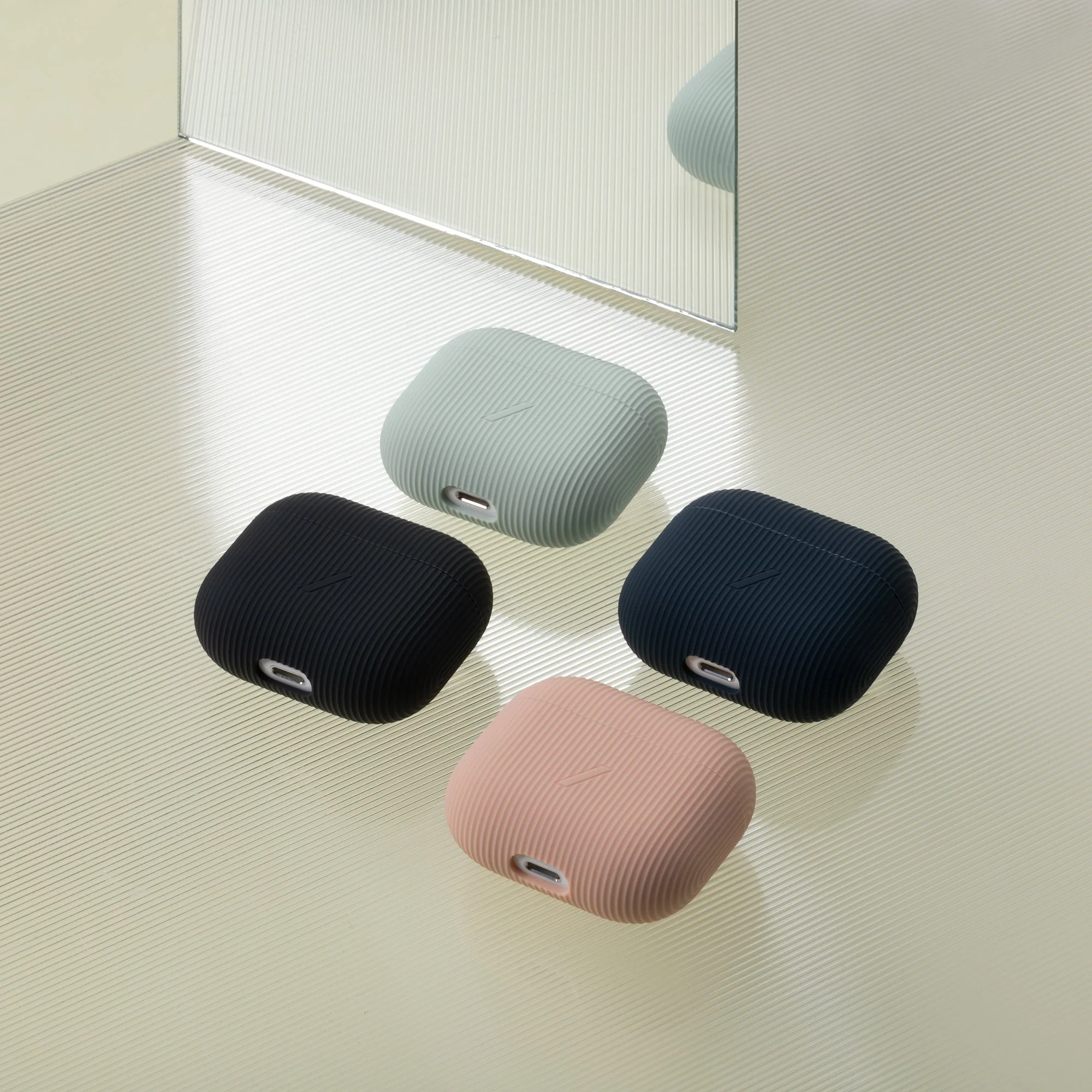 Curve Case for AirPods (Gen 3) - Image 5