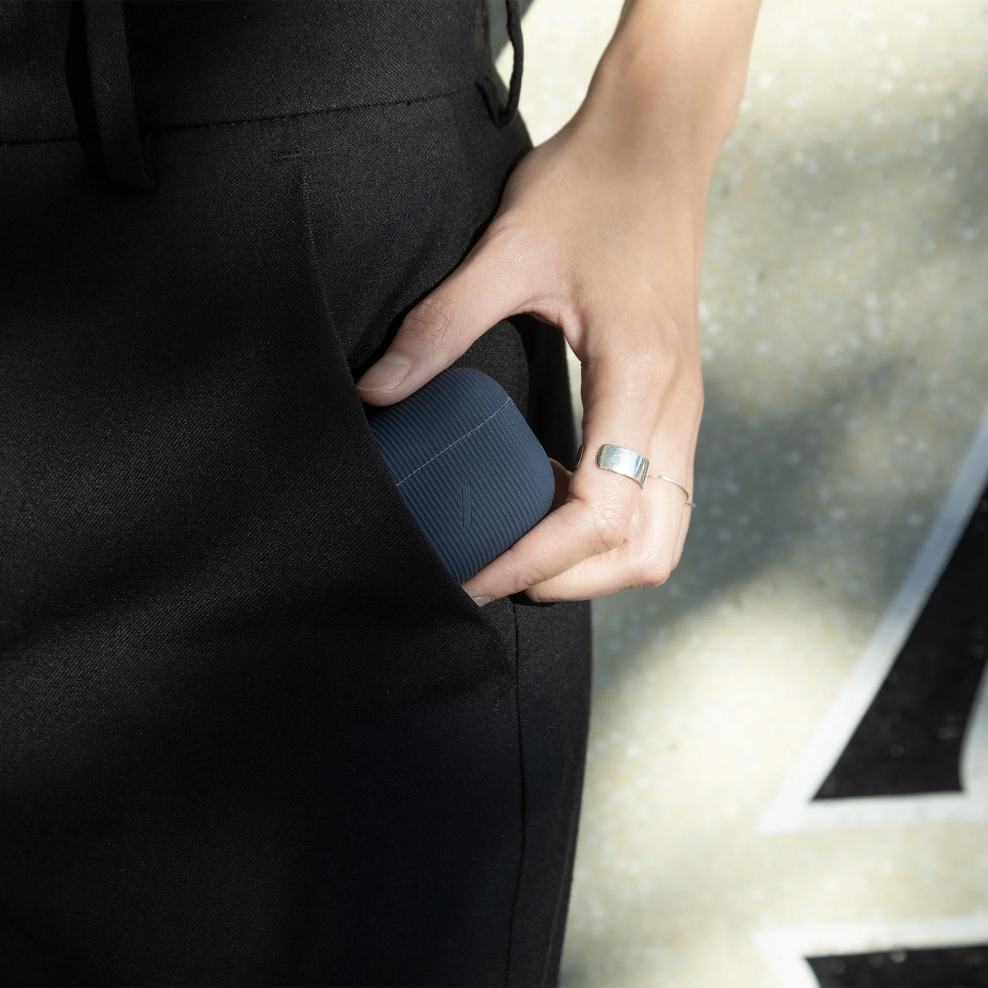 Curve Case for AirPods (Gen 3) - Image 7