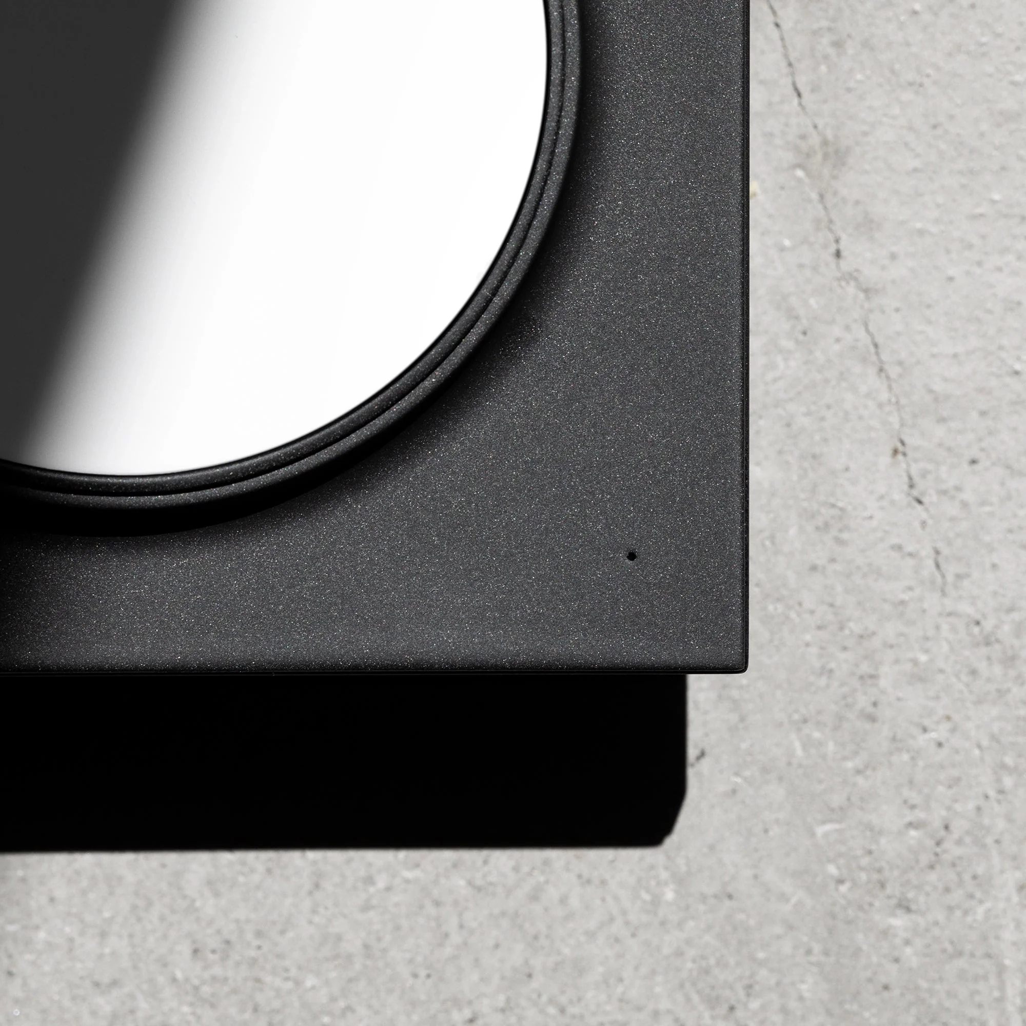 Drop Magnetic Wireless Charger - Image 5