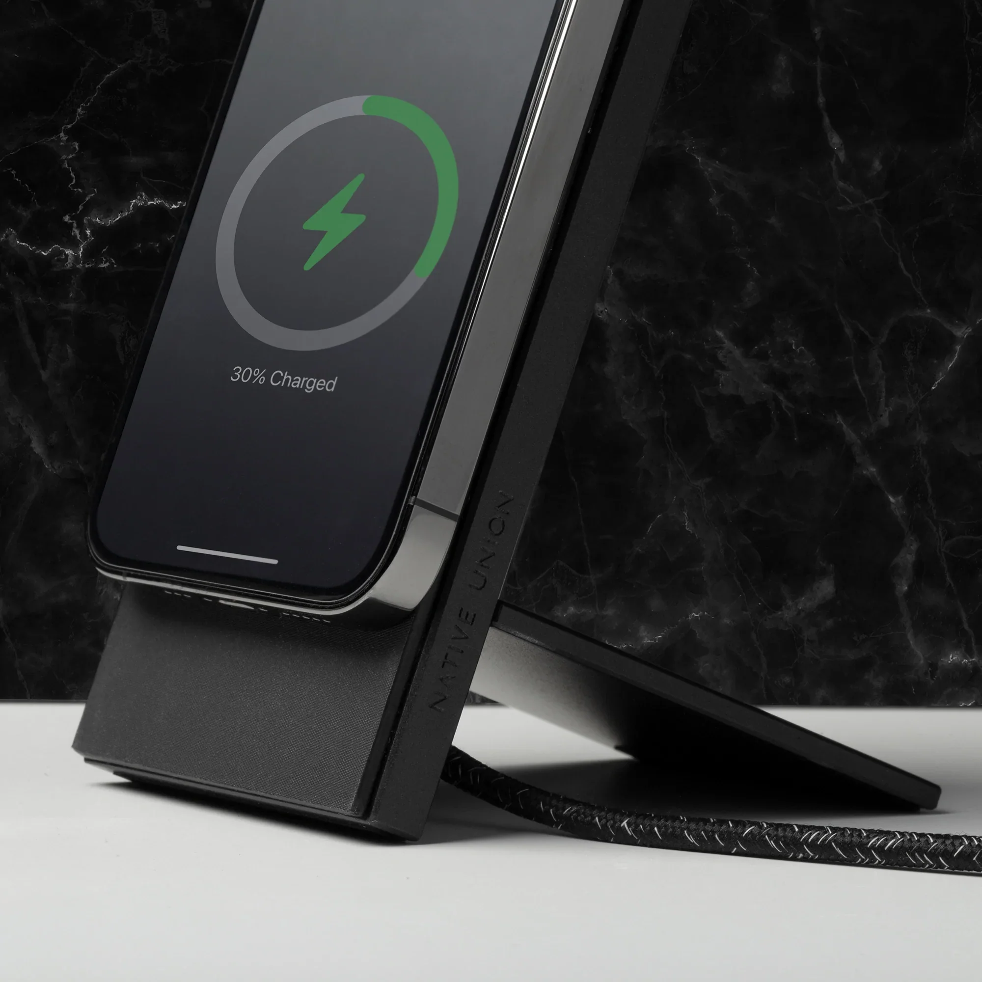 Snap Magnetic Wireless Charger - Image 18
