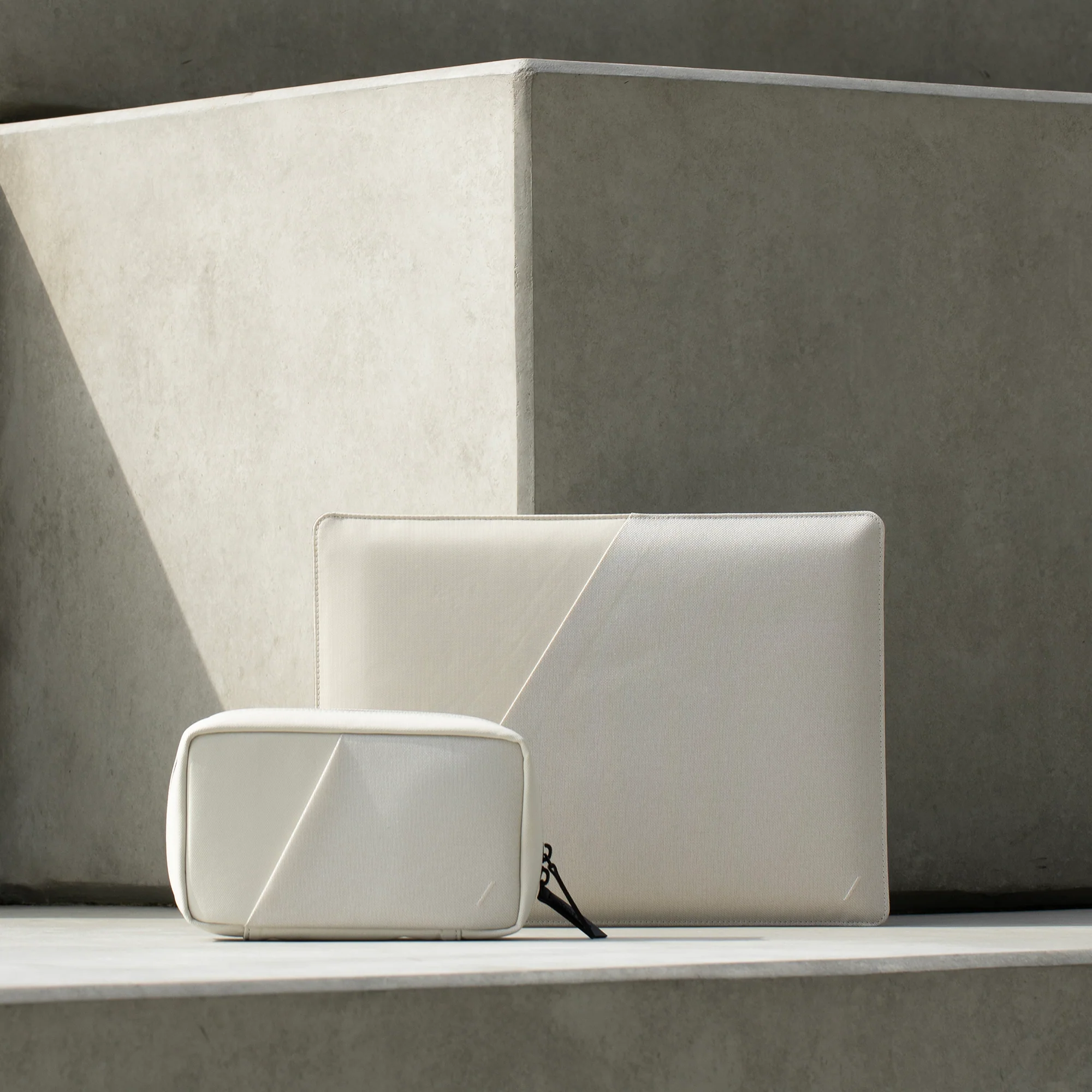 Stow Slim for MacBook (14") - Image 10